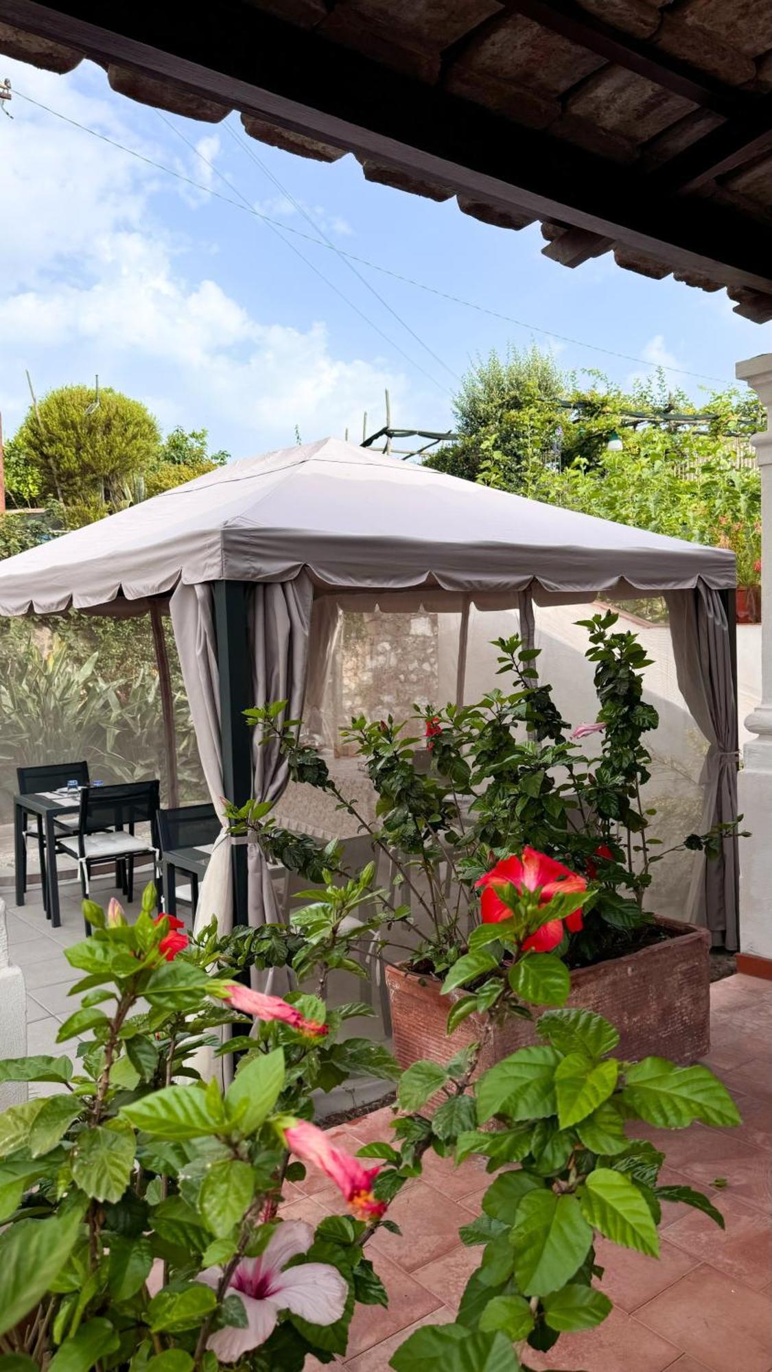 Il Cigno B&B กาปรี ภายนอก รูปภาพ